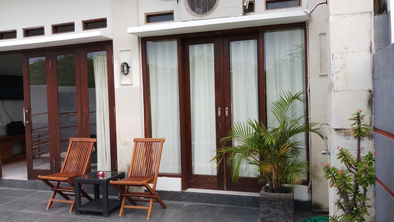 วิลลา เดินจาริก Villa Banjar  ภายนอก รูปภาพ